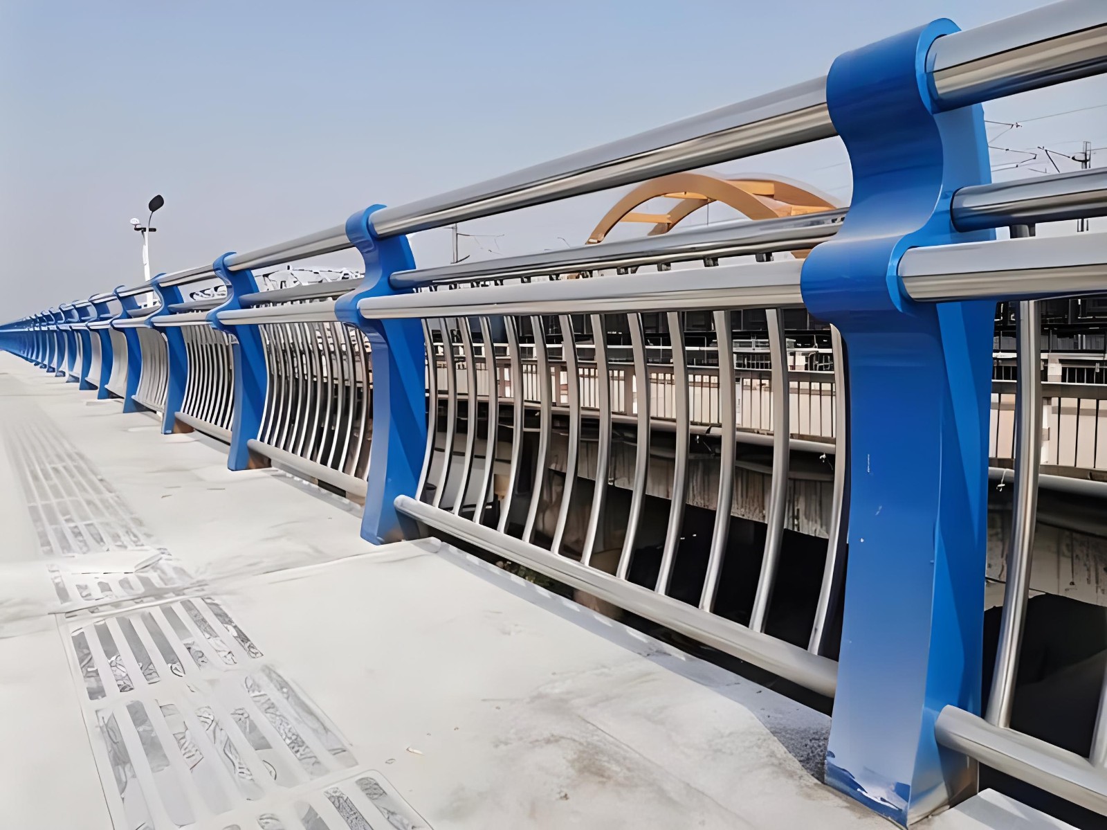 安徽不锈钢复合管护栏制造工艺要求及其重要性